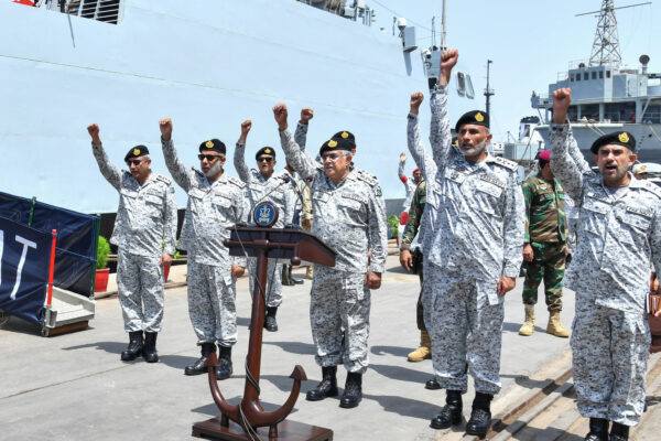 Admiral Naveed Ashraf, Chief of the Naval Staff (CNS) of Pakistan, interacting with the troops